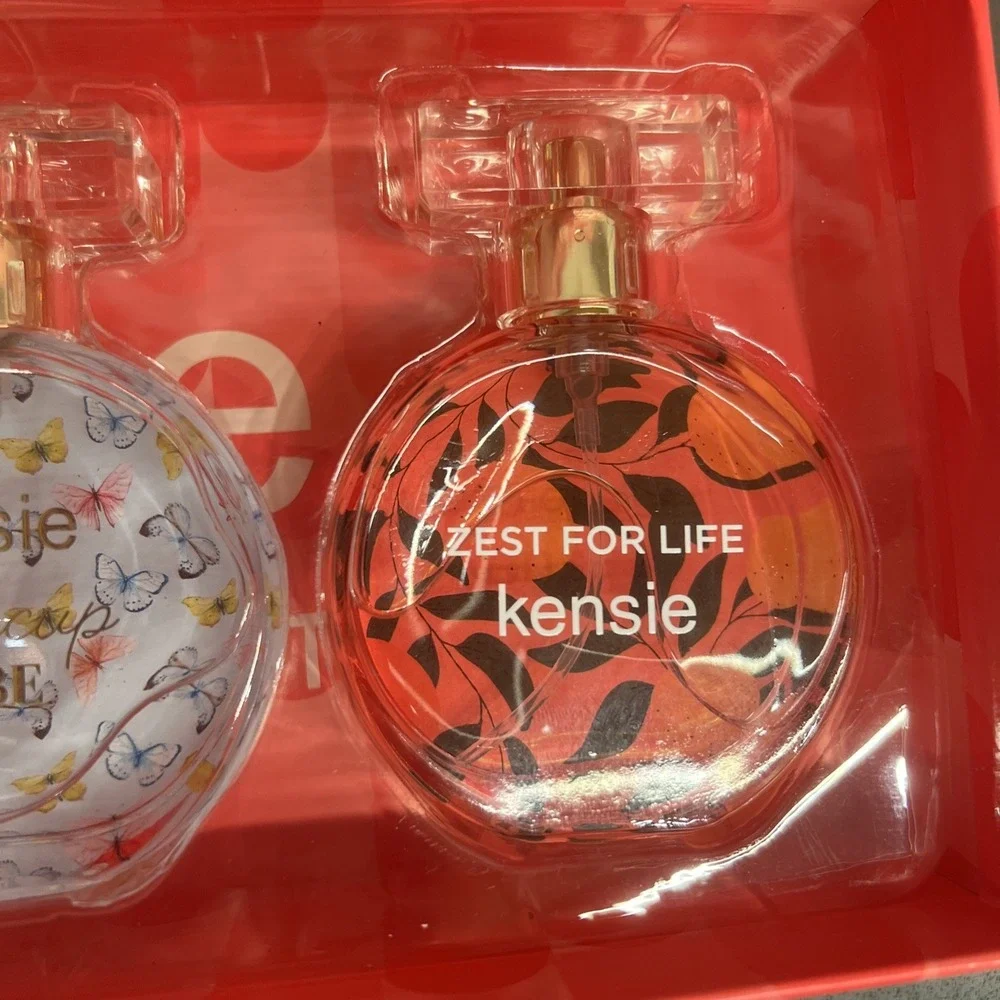 NEW Kensie by Kensie, 4 Piece Variety Fine Fragrance Coffret for Women